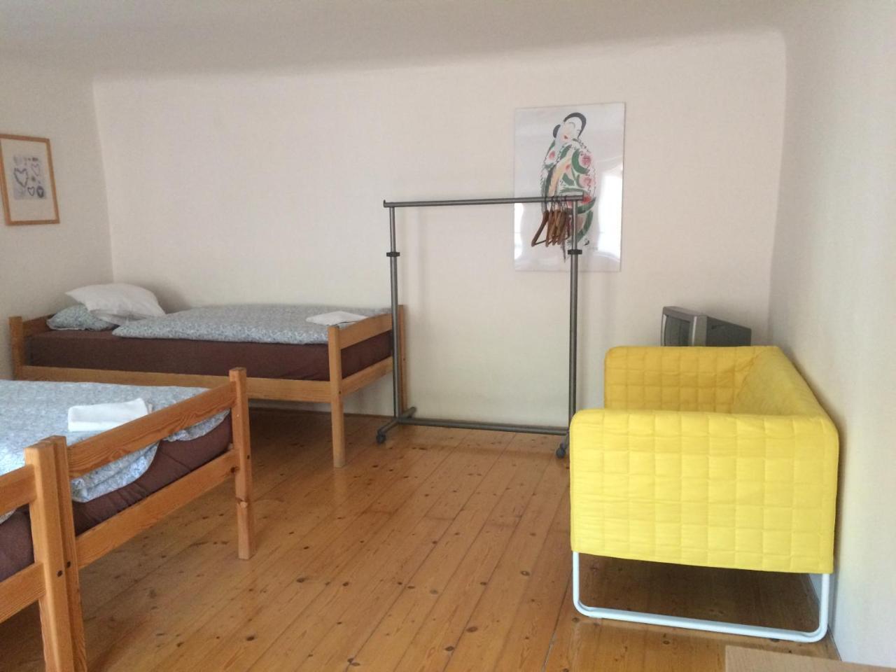 Apartments At The Golden Plough Prague Extérieur photo